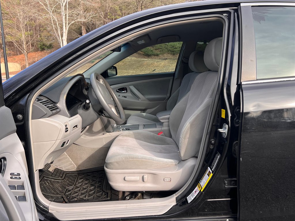 2011 Toyota Camry photo