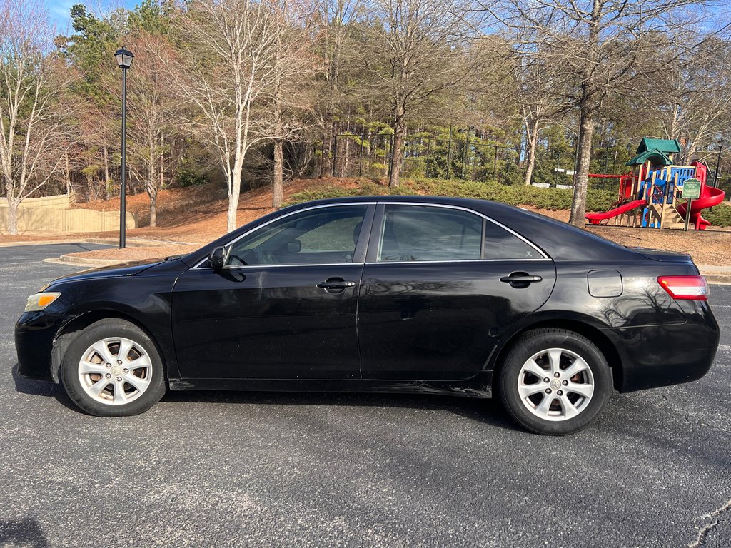 2011 Toyota Camry photo