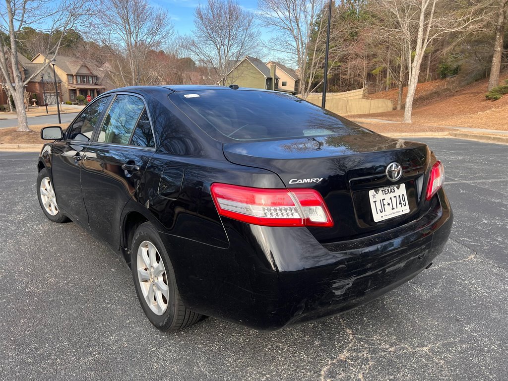 2011 Toyota Camry photo