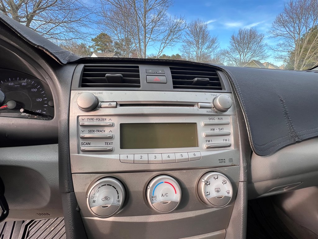 2011 Toyota Camry photo