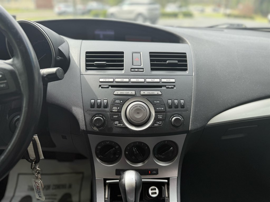 2010 Mazda Mazda3 Sport photo