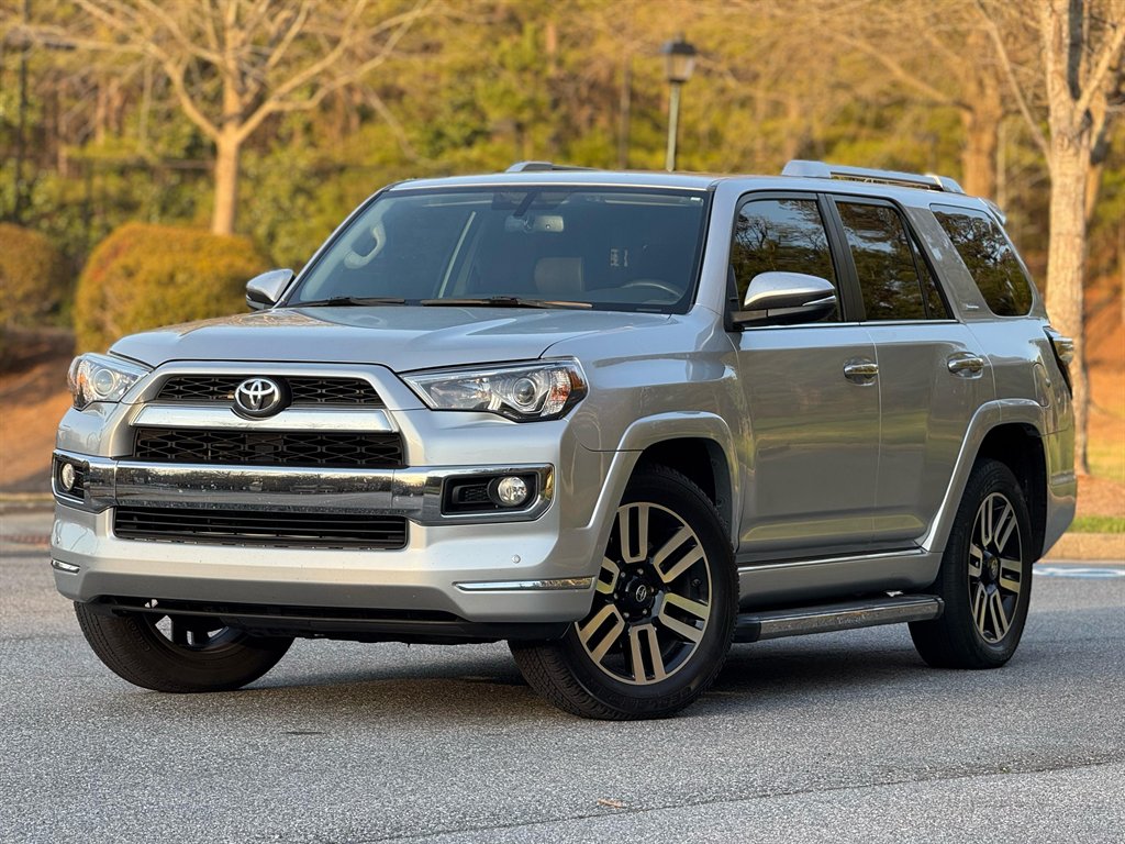 2019 Toyota 4Runner Limited photo