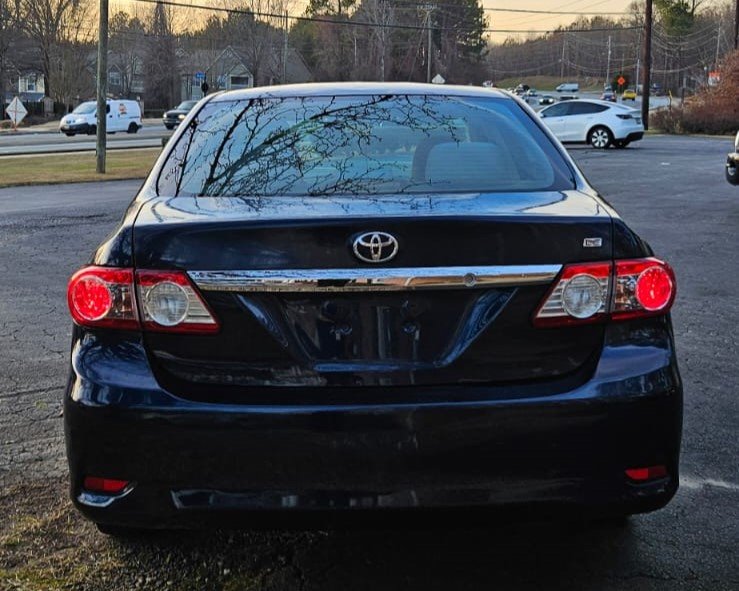 2011 Toyota Corolla photo