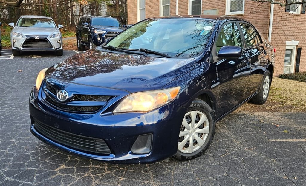 2011 Toyota Corolla photo