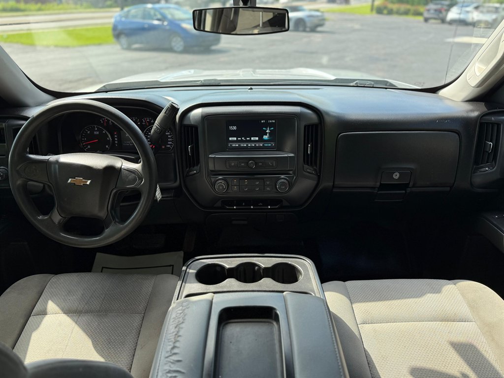 2018 Chevrolet Silverado 1500 Custom photo