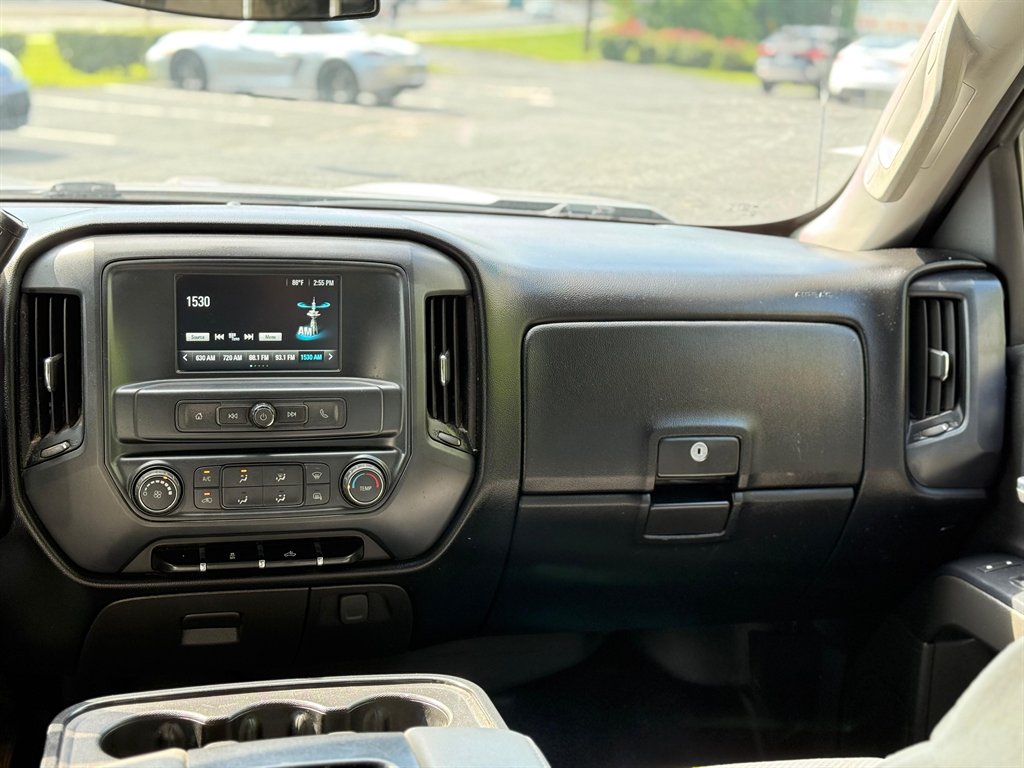 2018 Chevrolet Silverado 1500 Custom photo