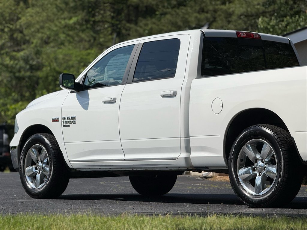 2019 RAM 1500 DS SLT photo