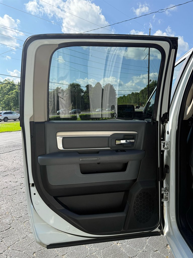 2019 RAM 1500 DS SLT photo