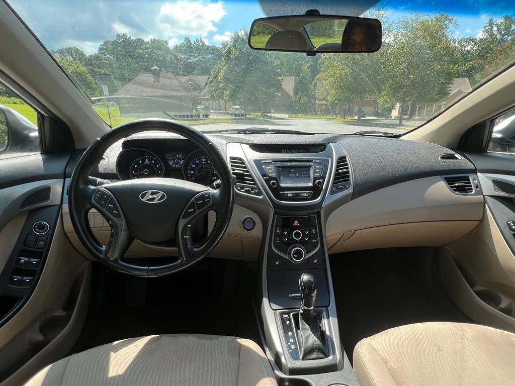 2016 Hyundai Elantra Value Edition photo