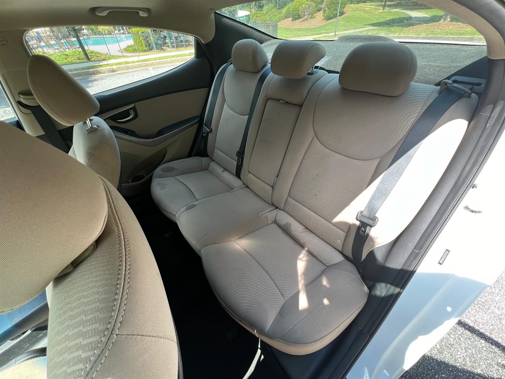 2016 Hyundai Elantra Value Edition photo