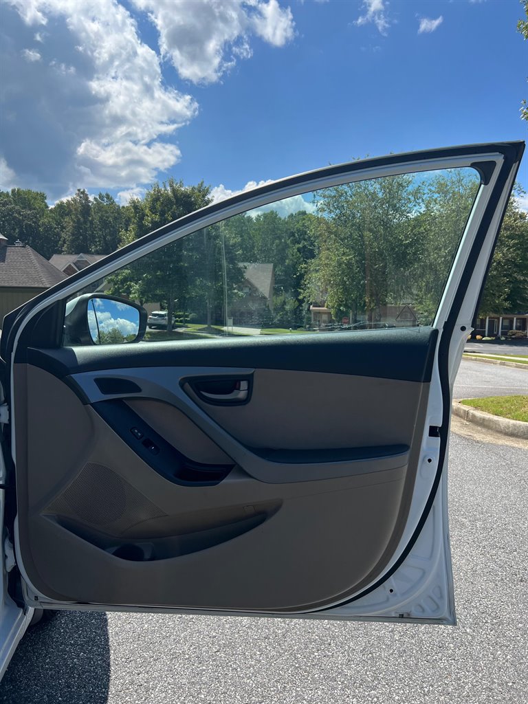 2016 Hyundai Elantra Value Edition photo
