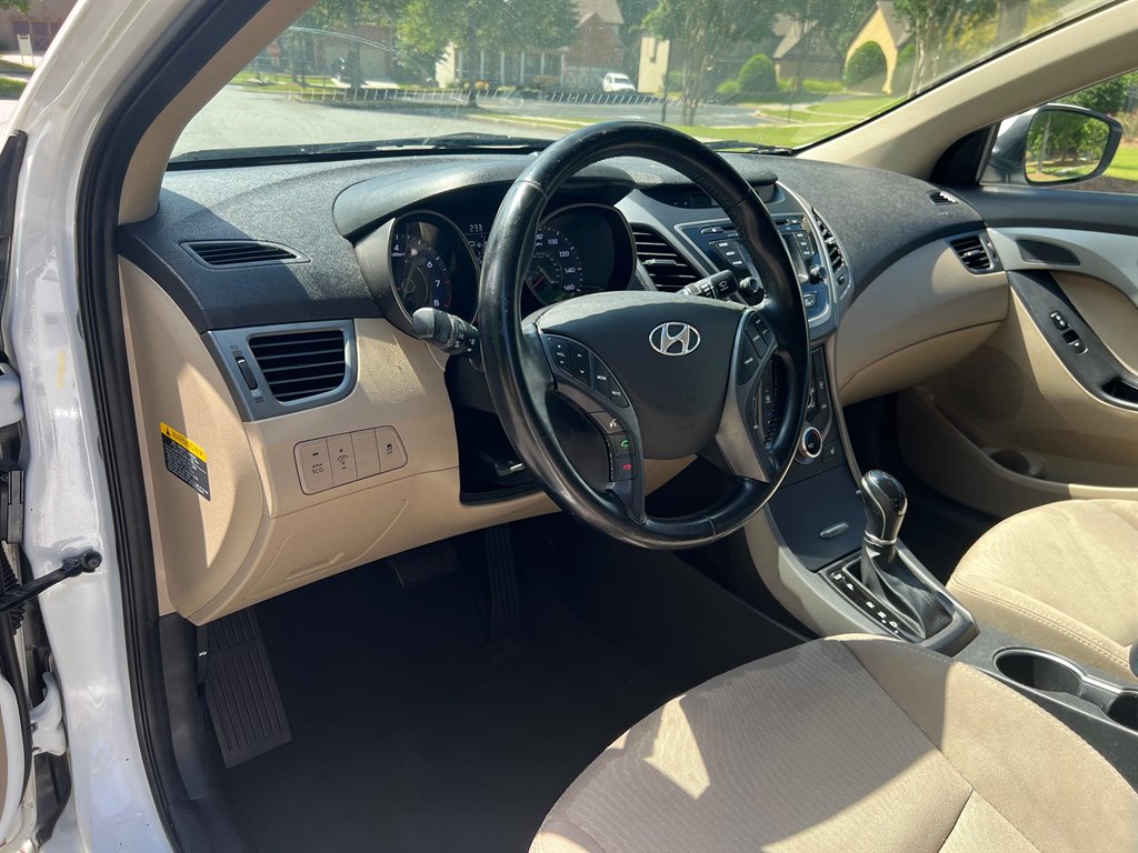 2016 Hyundai Elantra Value Edition photo