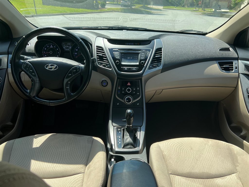 2016 Hyundai Elantra Value Edition photo