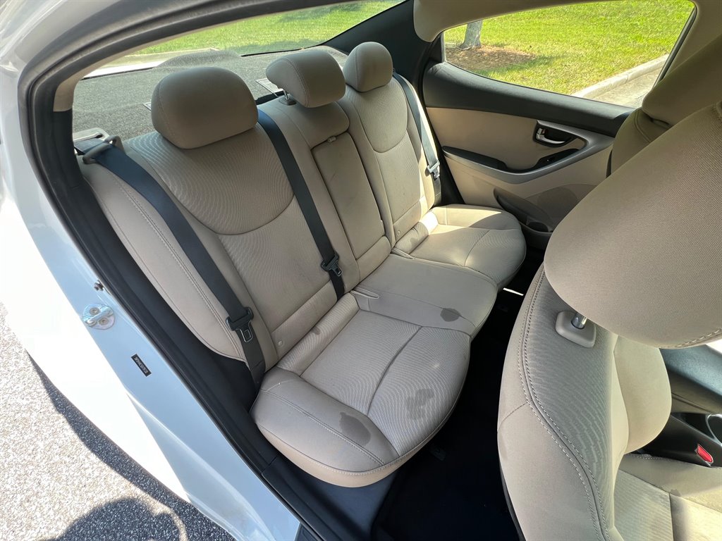 2016 Hyundai Elantra Value Edition photo