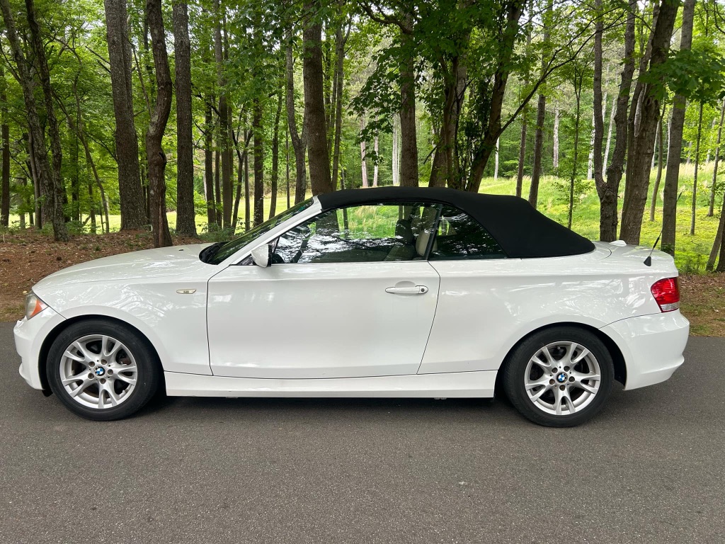 2008 BMW 128i - $6,900