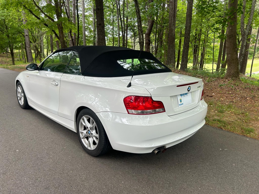 2008 BMW 128i - $6,900