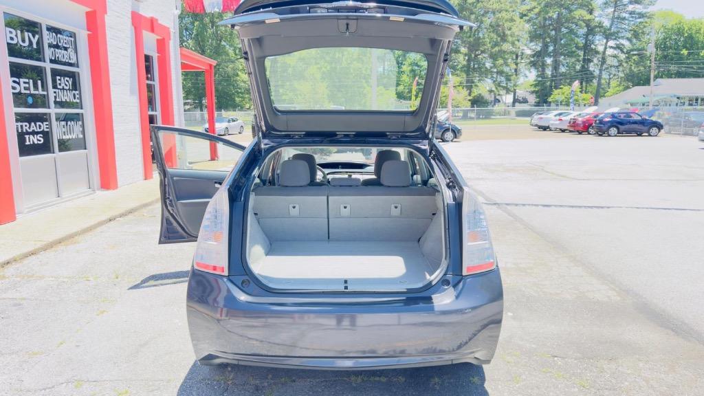 2010 Toyota Prius II photo