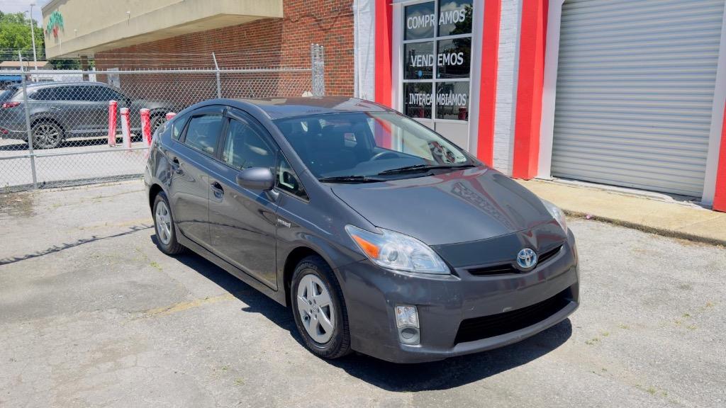 2010 Toyota Prius II photo