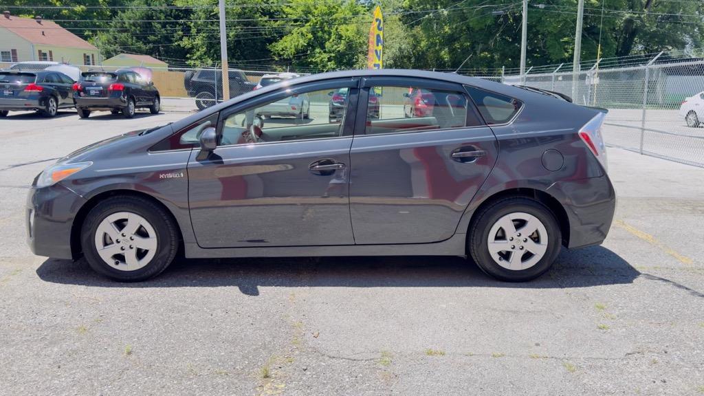 2010 Toyota Prius II photo