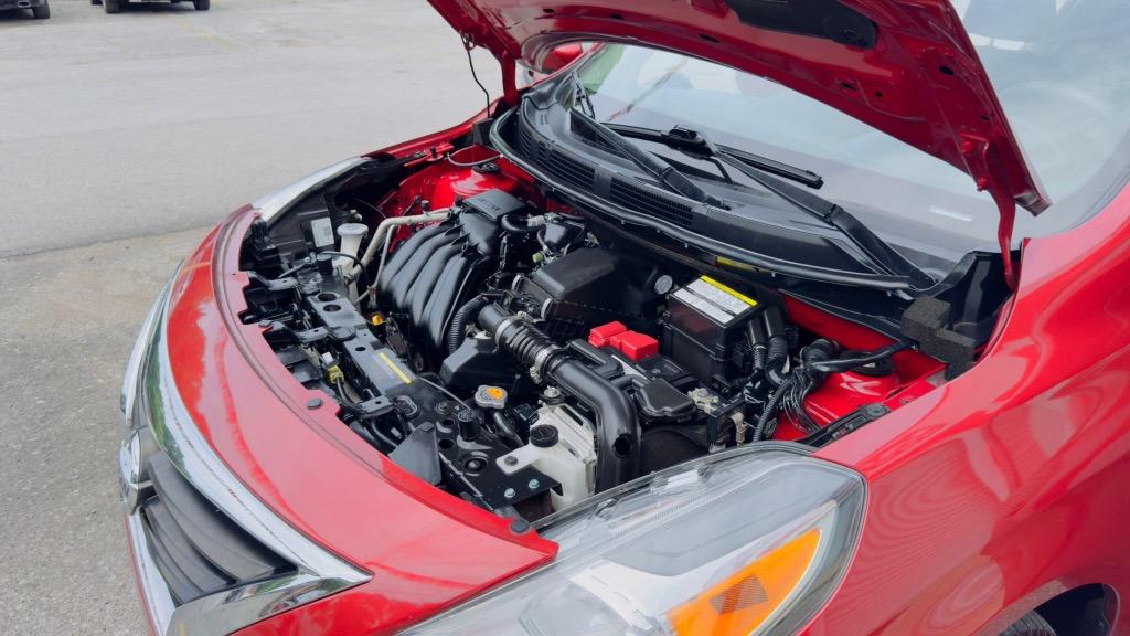 2019 Nissan Versa S photo