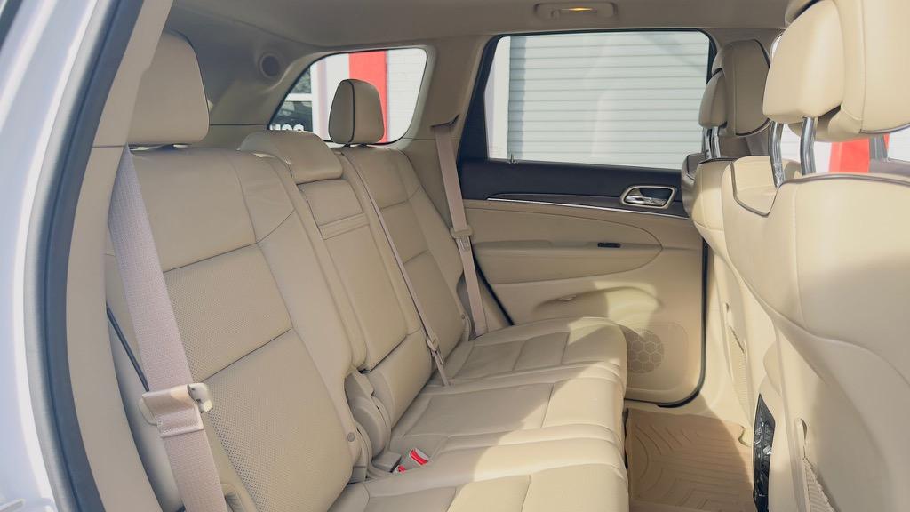 2014 Jeep Grand Cherokee Overland photo
