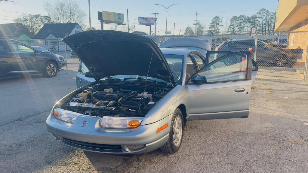 2002 Saturn S-Series SL2 photo