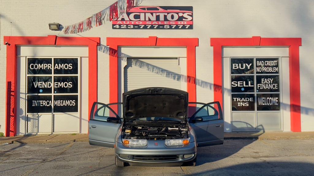 2002 Saturn S-Series SL2 photo