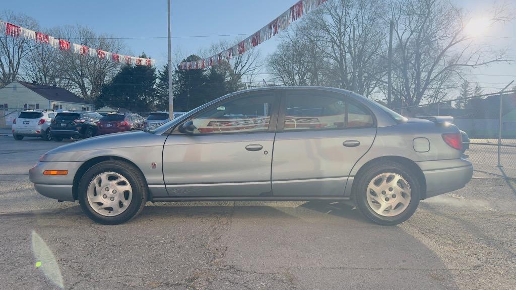 2002 Saturn S-Series SL2 photo