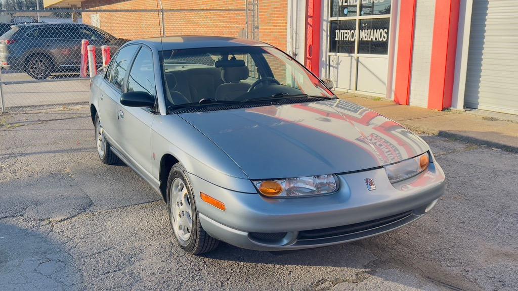 2002 Saturn S-Series SL2 photo