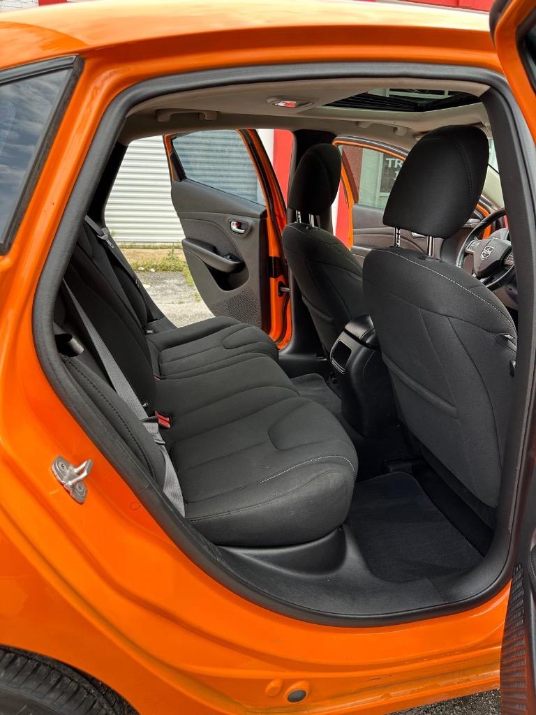 2013 Dodge Dart SXT photo
