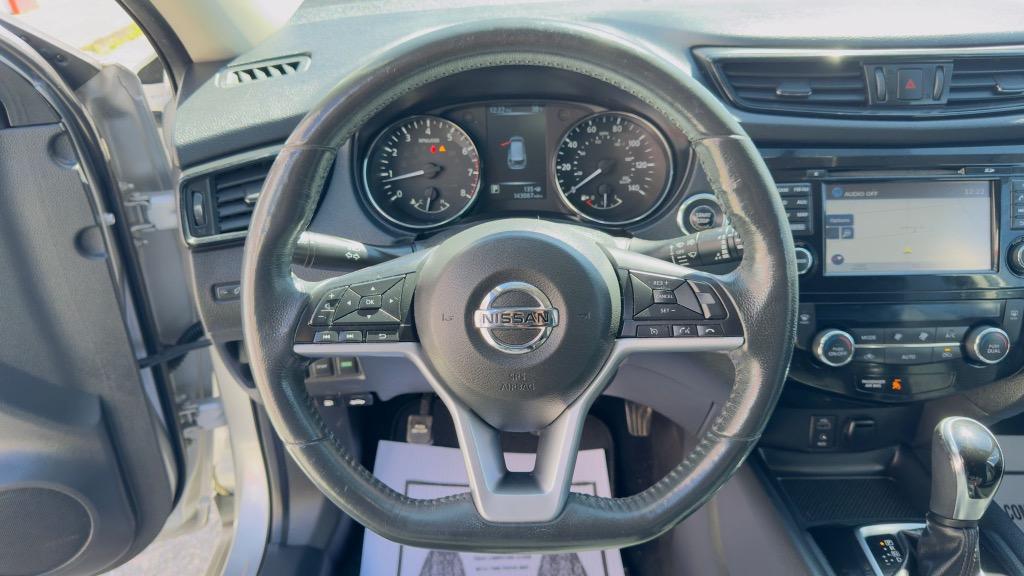 2017 Nissan Rogue - $10,995
