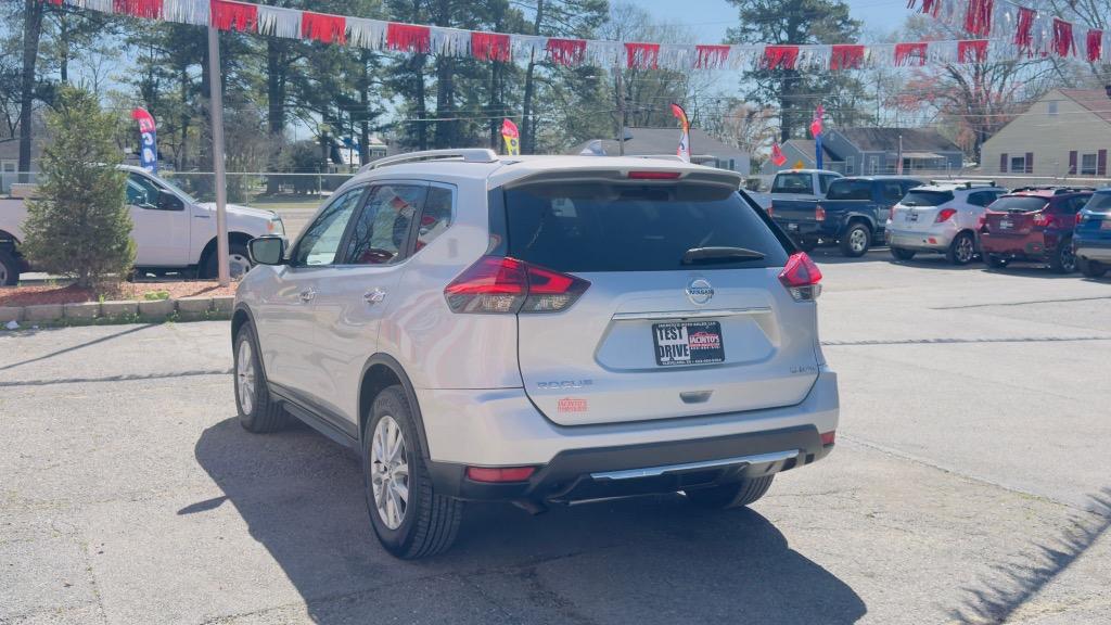 2017 Nissan Rogue - $10,995