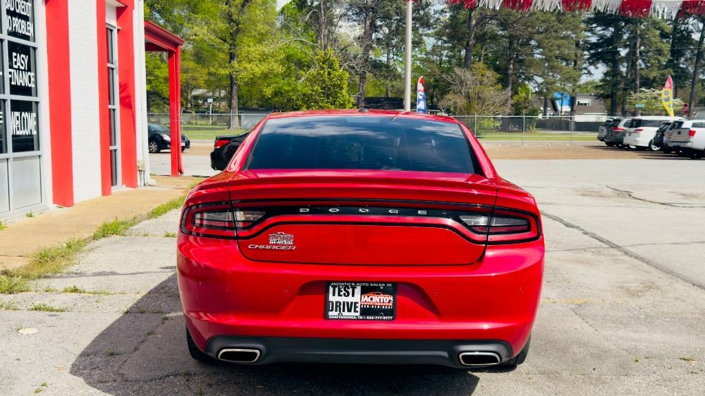 2015 Dodge Charger SE photo