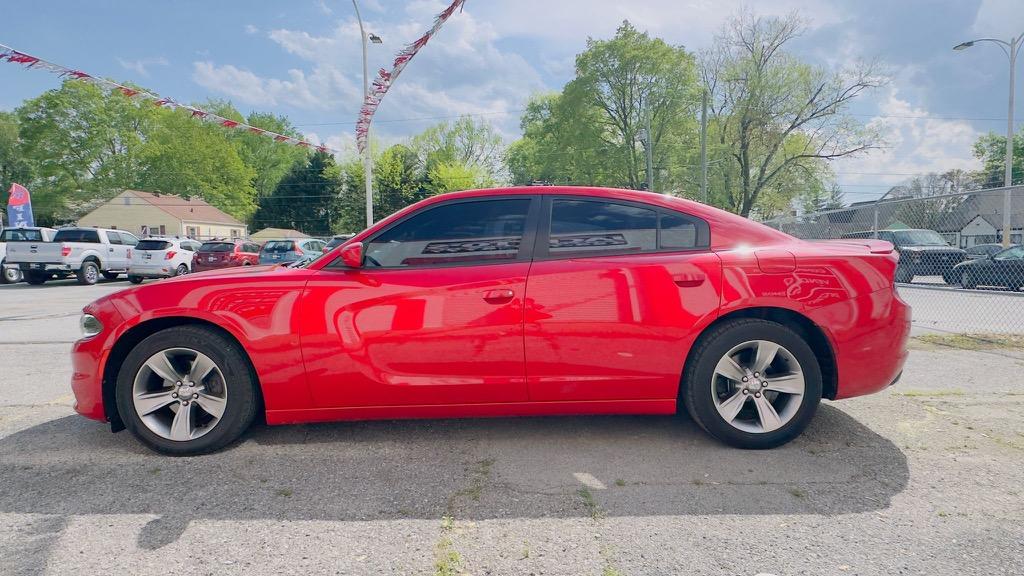 2015 Dodge Charger SE photo