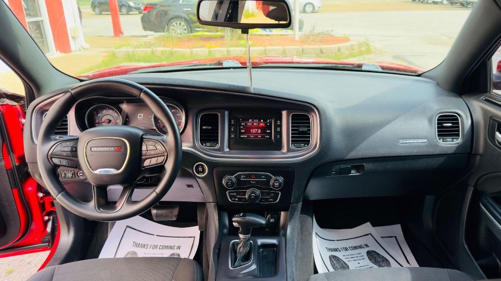 2015 Dodge Charger SE photo
