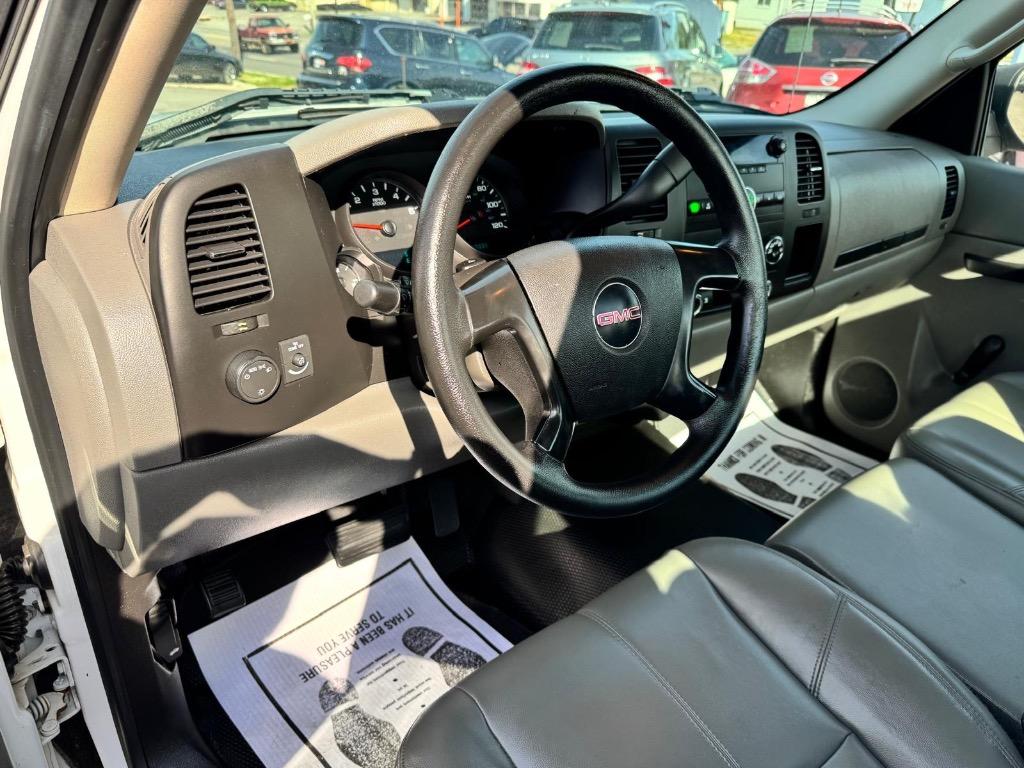 2010 GMC Sierra 1500 Work Truck photo