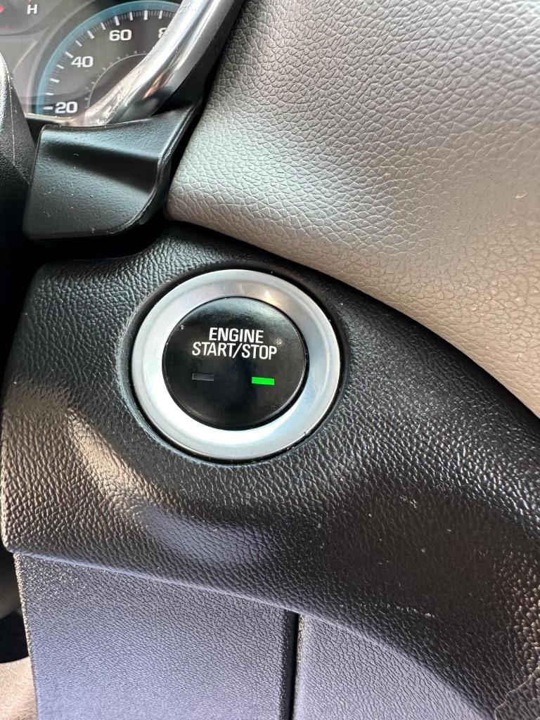 2018 Chevrolet Equinox LS photo
