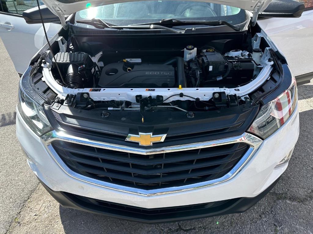 2018 Chevrolet Equinox LS photo