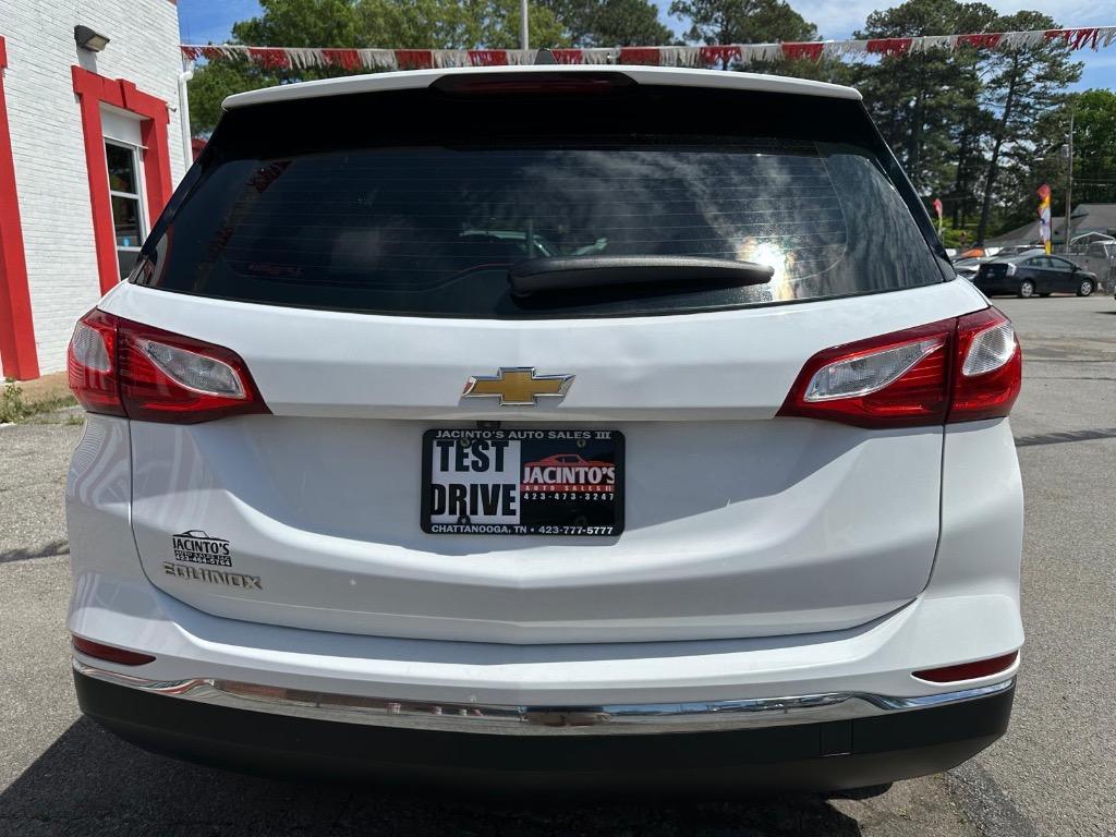 2018 Chevrolet Equinox LS photo
