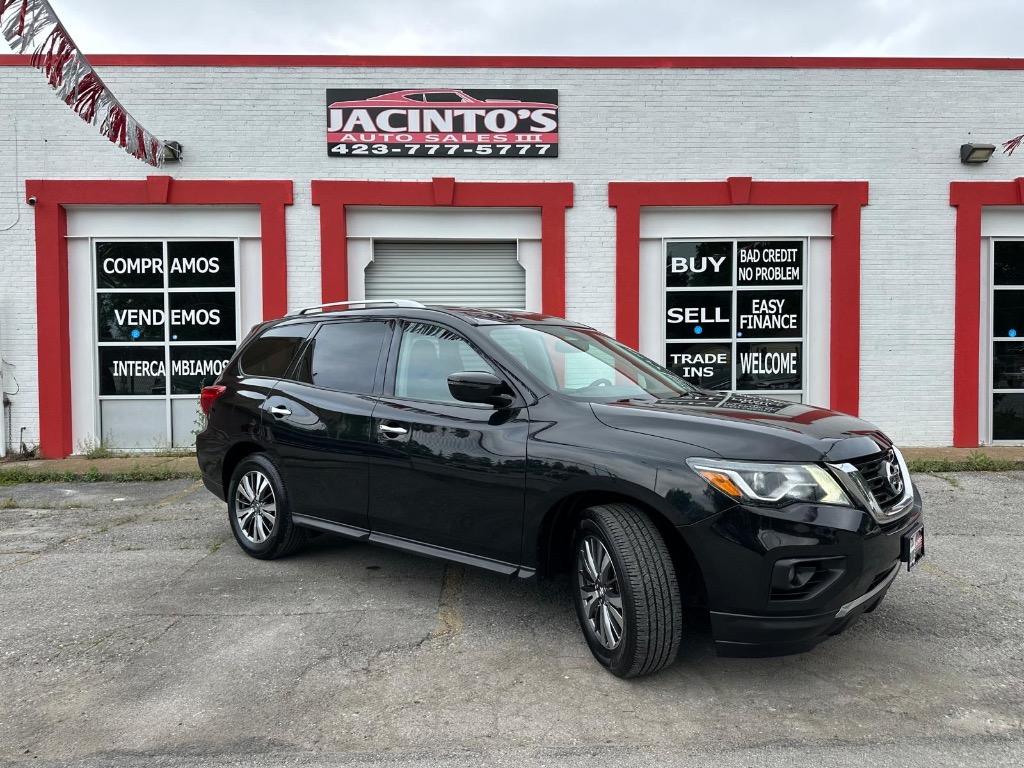 2019 Nissan Pathfinder SV photo