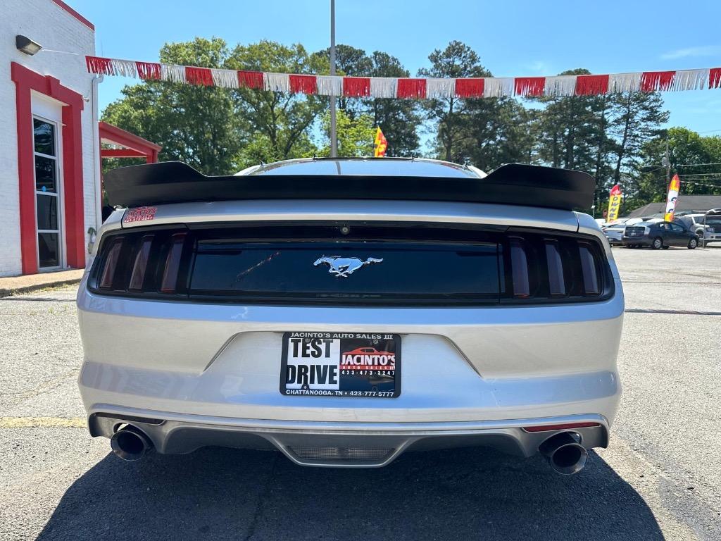 2015 Ford Mustang photo