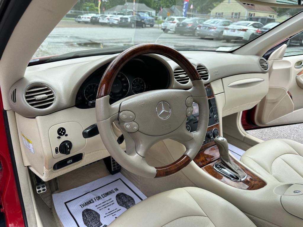2005 Mercedes-Benz CLK-Class CLK320 photo