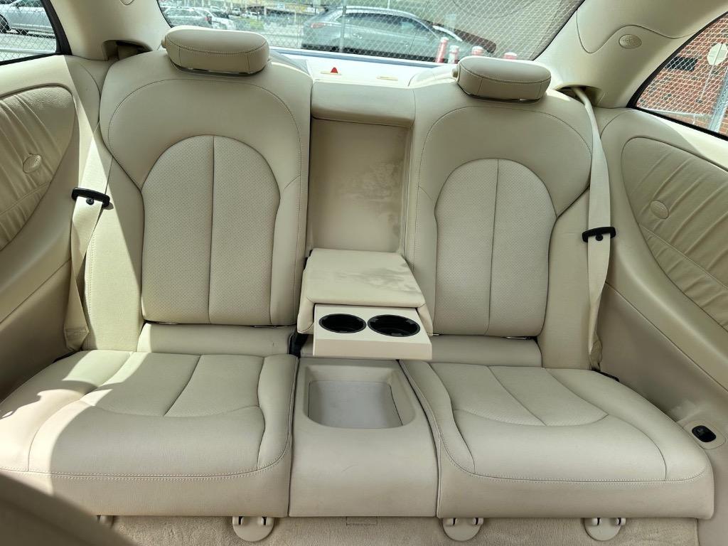 2005 Mercedes-Benz CLK-Class CLK320 photo