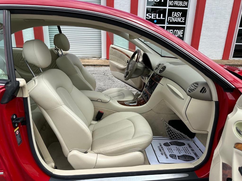 2005 Mercedes-Benz CLK-Class CLK320 photo