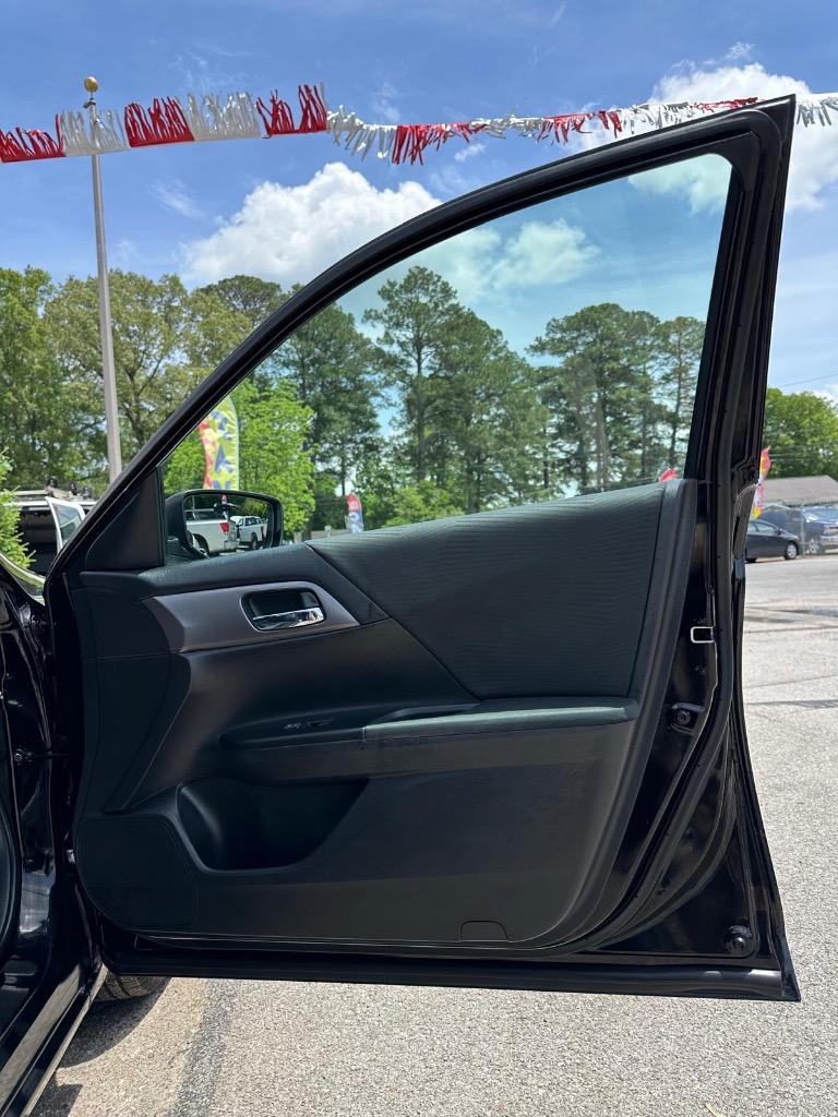 2015 Honda Accord LX photo