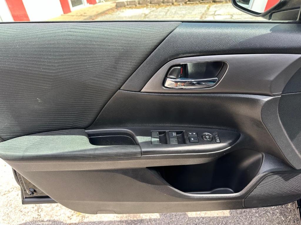 2015 Honda Accord LX photo