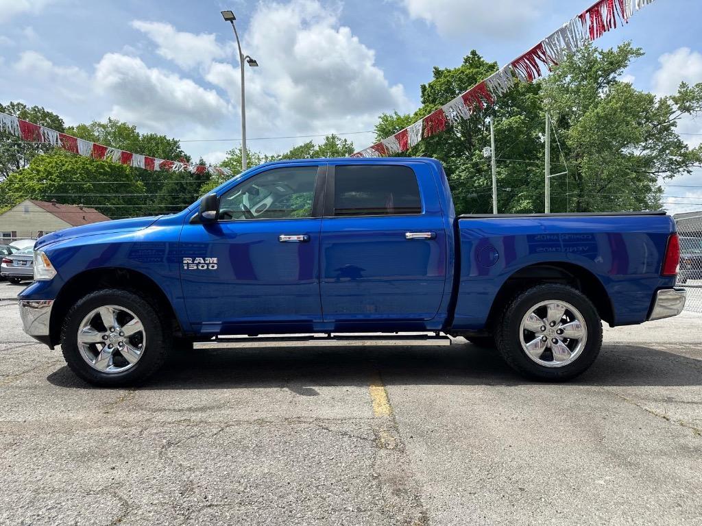 2016 RAM 1500 SLT photo