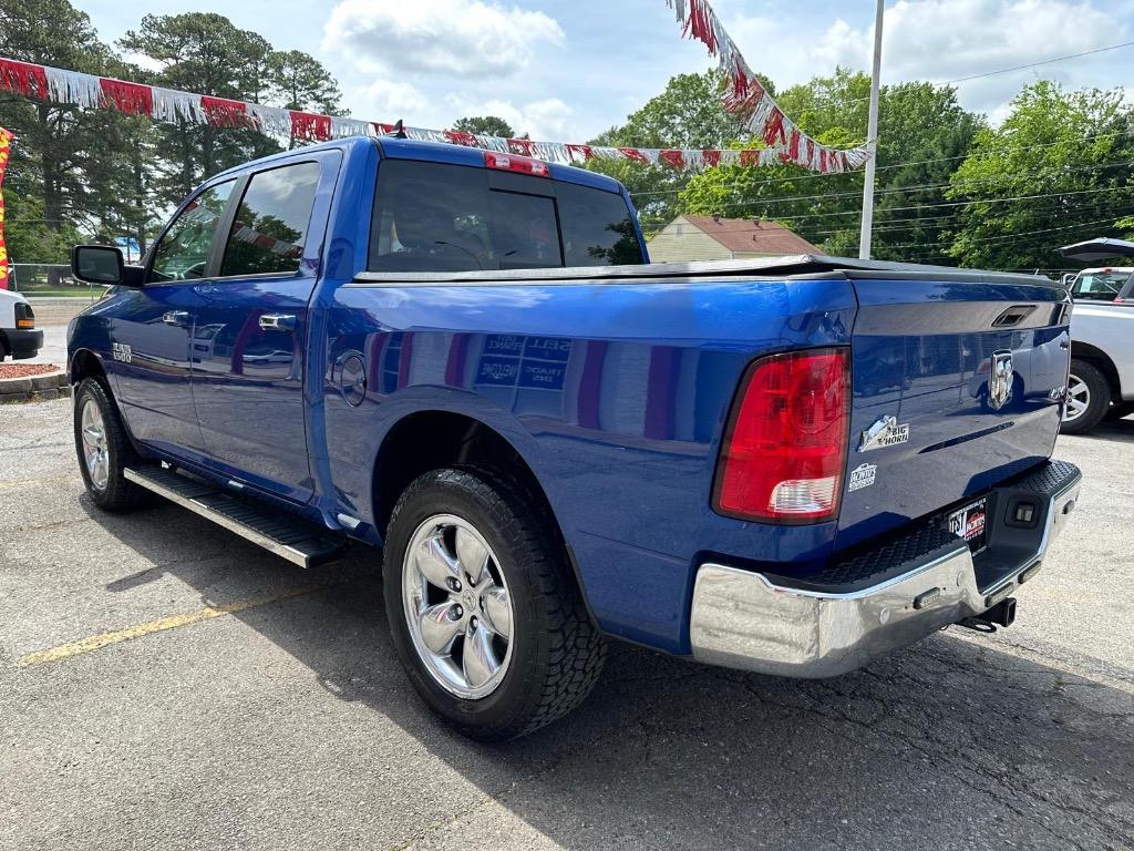 2016 RAM 1500 SLT photo