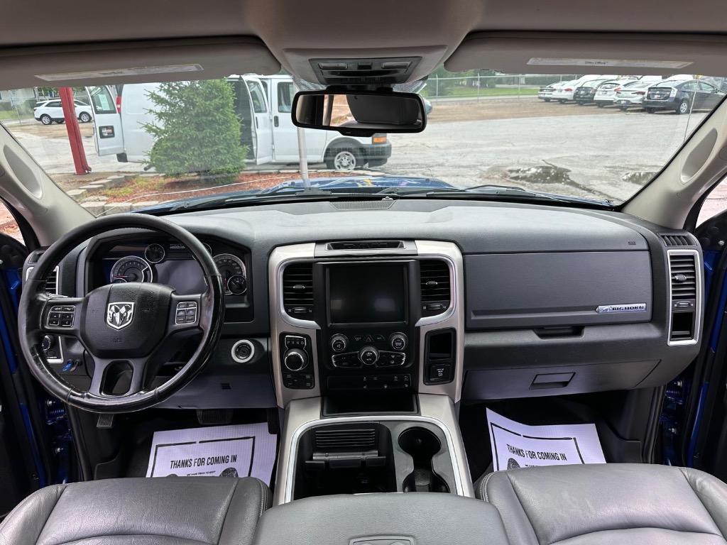 2016 RAM 1500 SLT photo