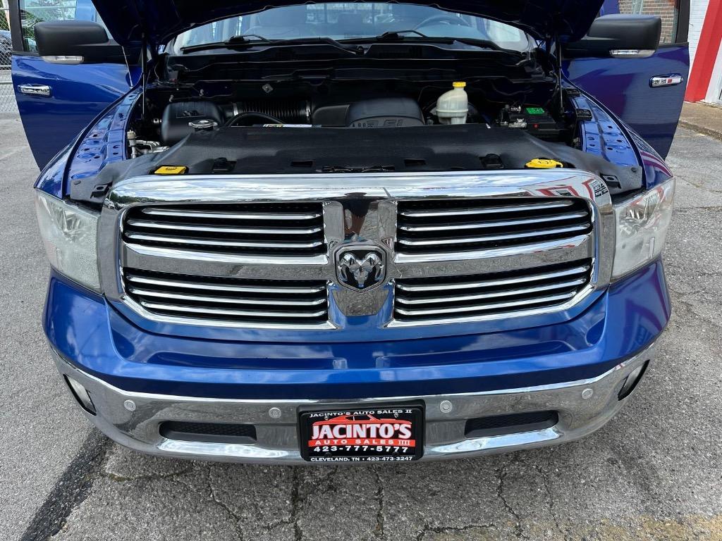 2016 RAM 1500 SLT photo